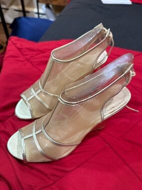Pour La Victoire Metallic Gold Mesh Peep-Toe Slingback Heels